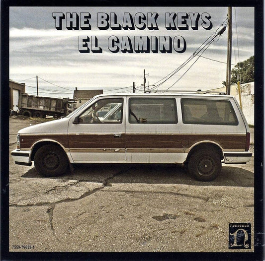 The Black Keys. El Camino. CD. Buen estado. Funda Digipack cuádruple. tienda de discos en méxico formato muerto