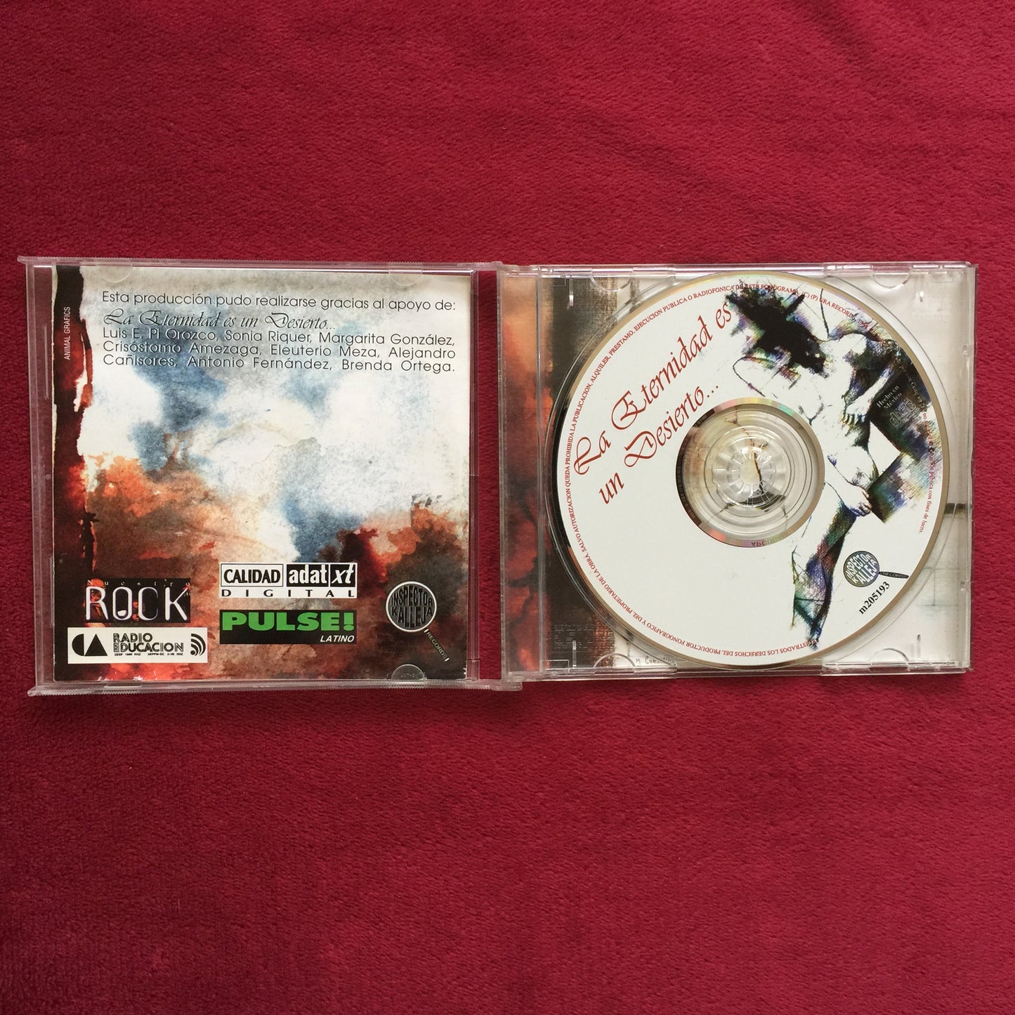 Varios – La Eternidad Es Un Desierto. Cd. formato muerto