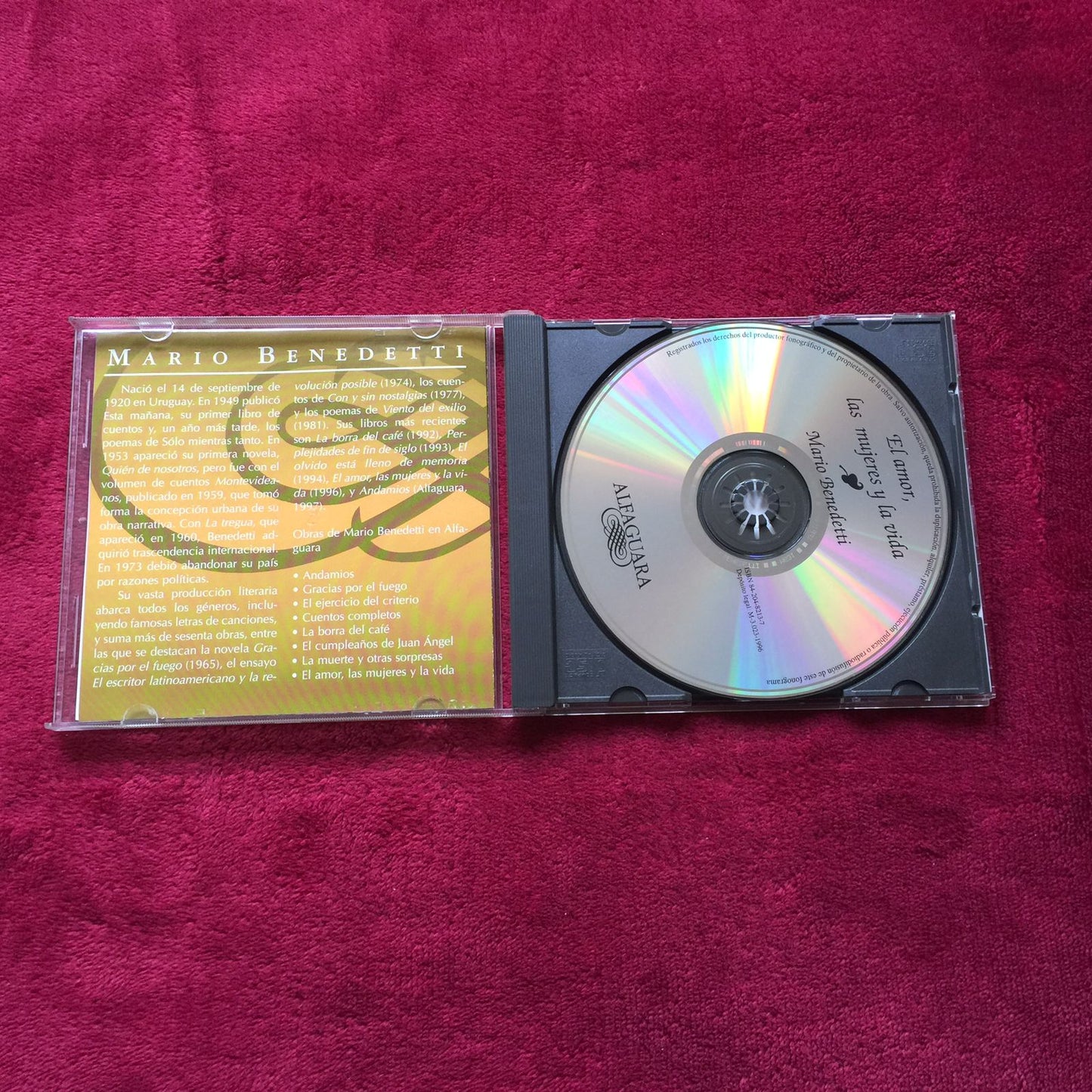 Mario Benedetti. El Amor, las Mujeres y la Vida. CD en excelente estado. formato muerto