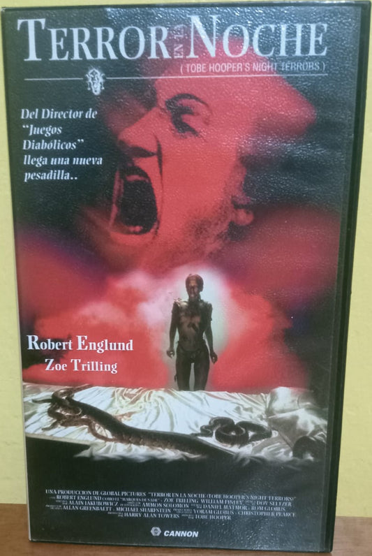 Terror en la noche. VHS en buen estado.