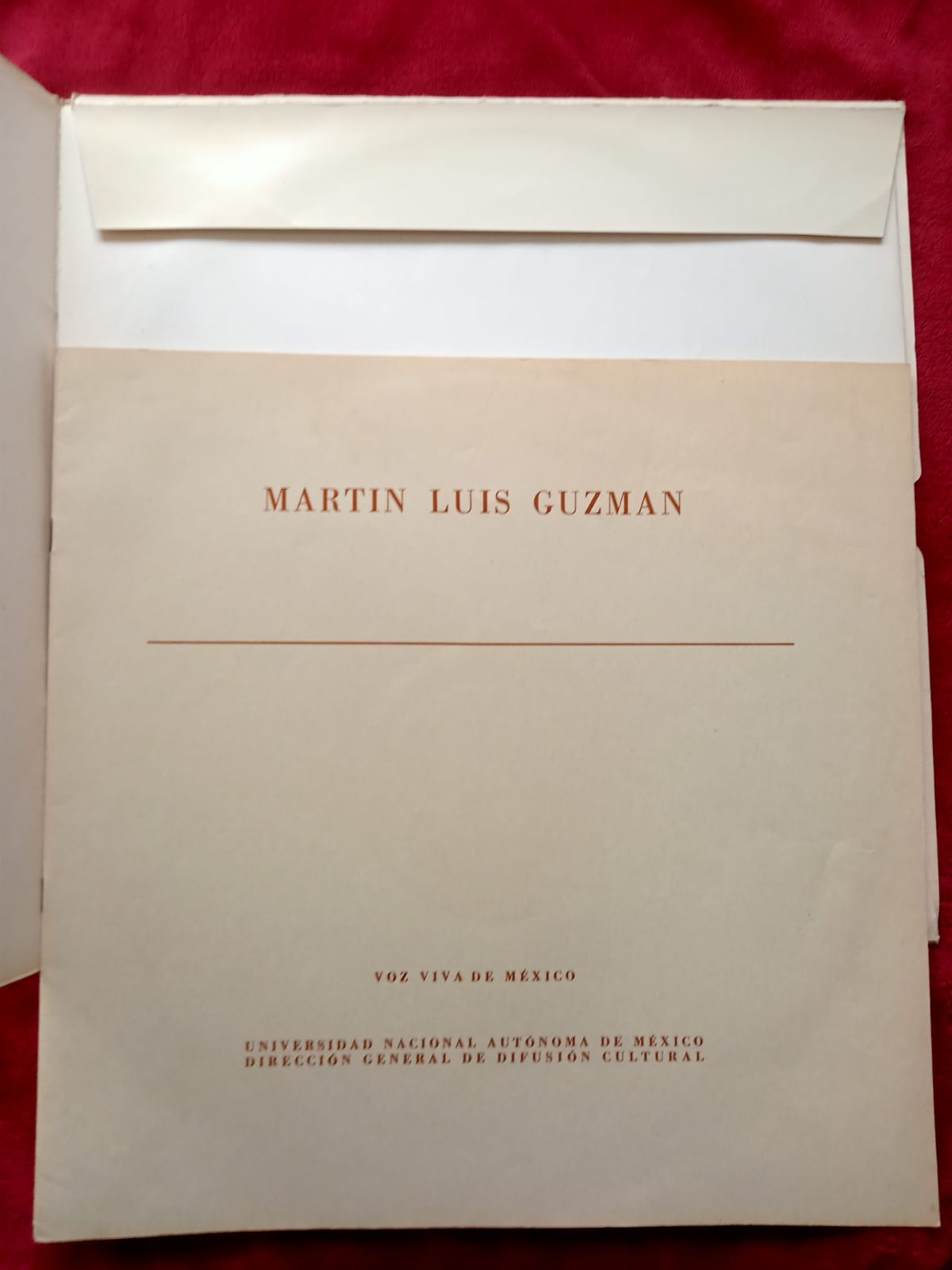 Martin Luis Guzmán – Martin Luis Guzmán. vinilo en buen estado. formato muerto