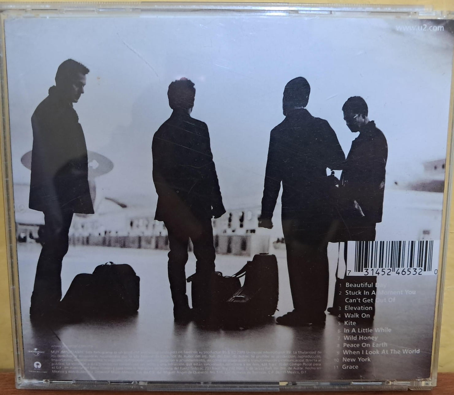 U2. All That You Can’t Leave Behind. Cd nacional. formato muerto