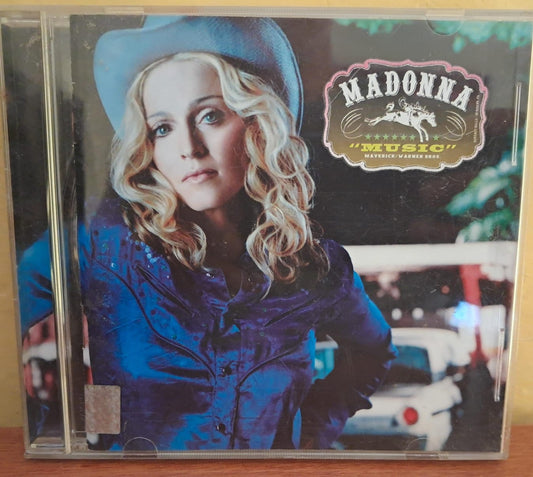 Madonna – Music. Cd en buen estado. formato muerto