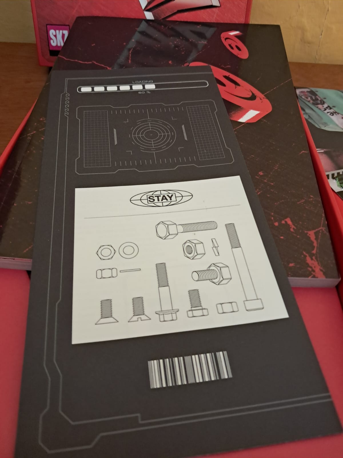 Stray Kids – ODDINARY. En excelente estado. formato muerto
