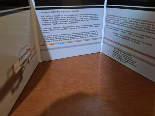 Zona de Intolerancia Vol. 6 y 7. Cd doble en excelente estado. formato muerto