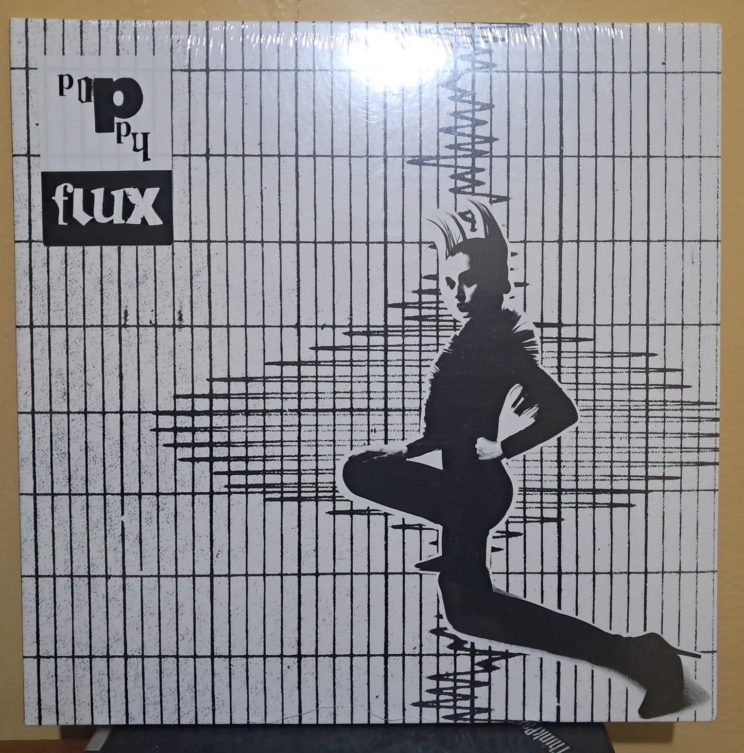 Poppy - Flux. Vinilo nuevo. formato muerto
