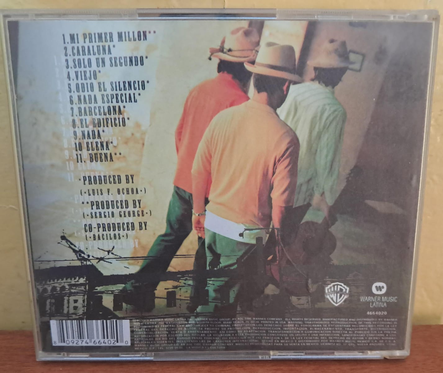 Bacilos – Caraluna. Cd en buen estado. formato muerto