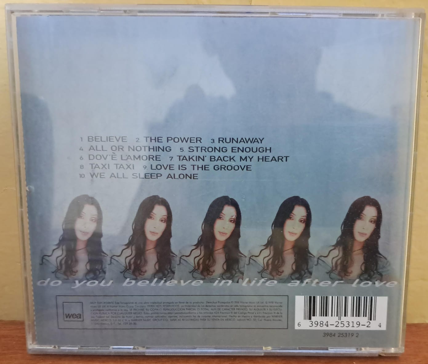 Cher - Believe. Cd en buen estado. formato muerto