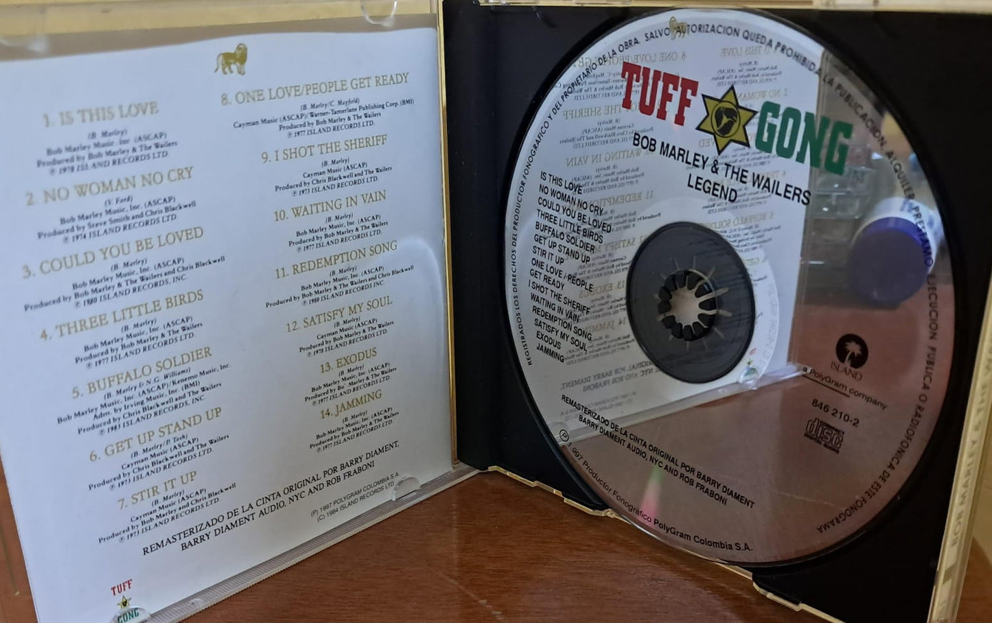 BOB MARLEY & THE WAILERS – LEGEND. Cd en buen estado. formato muerto