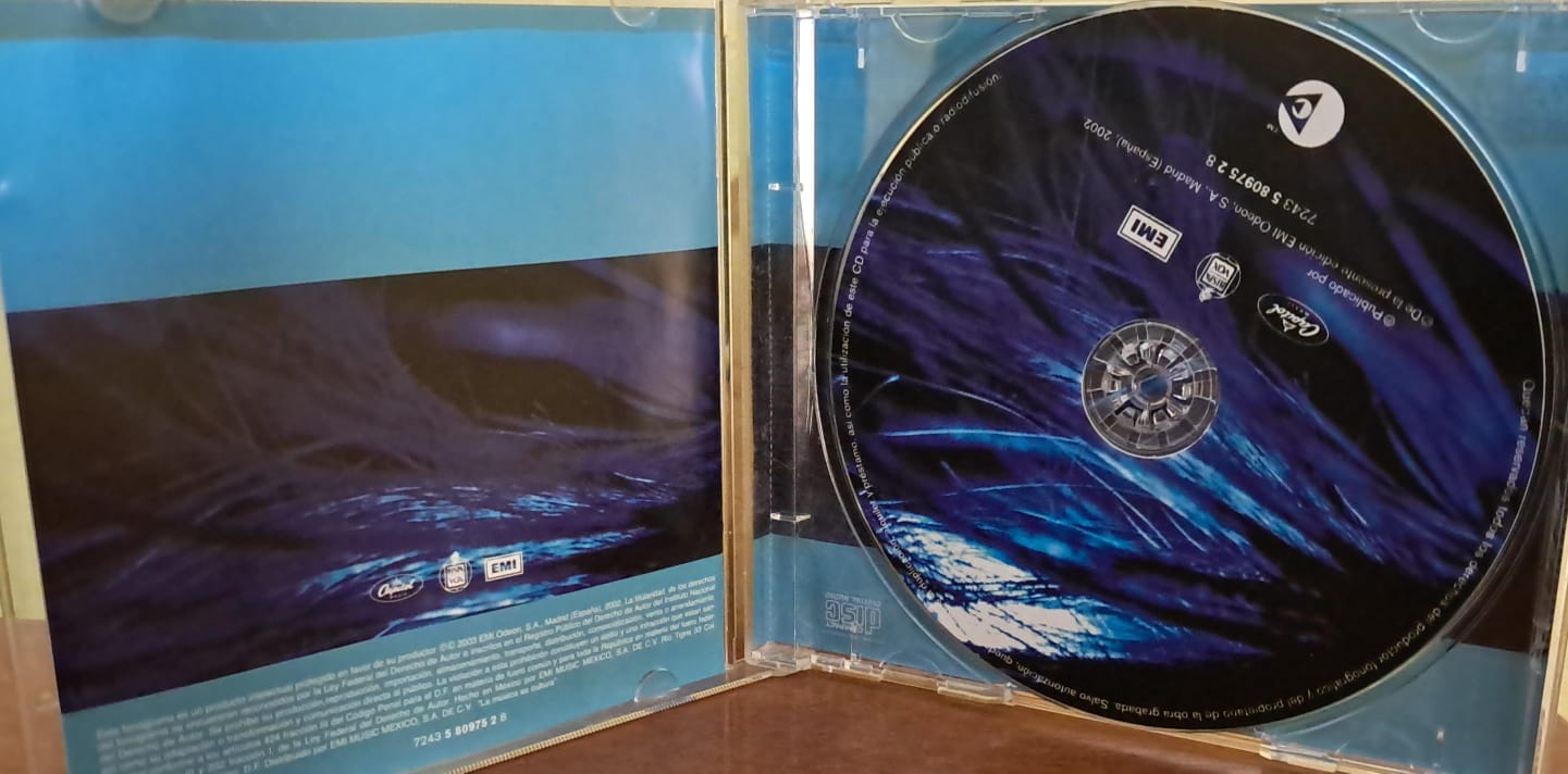 Luz – Con Otra Mirada. Cd en buen estado. FORMATO MUERTO