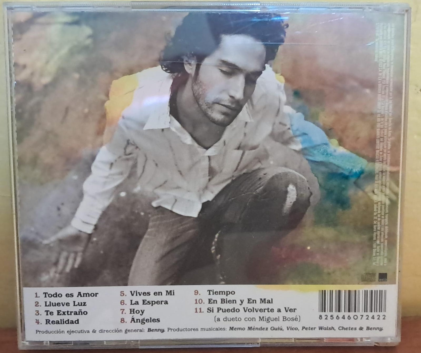 Benny – Llueve Luz. Cd en buen estado. formato muerto