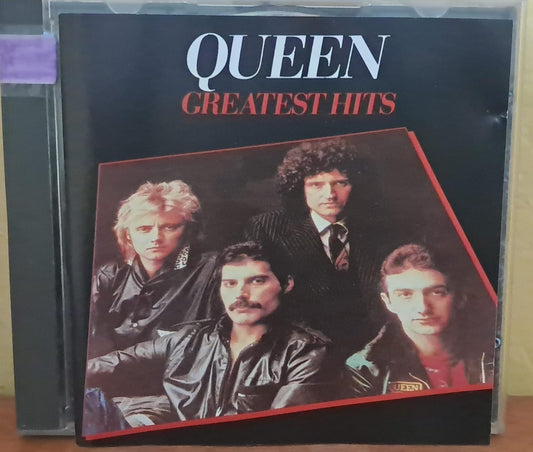 Queen – Greatest Hits. Cd en buen estado. formato muerto