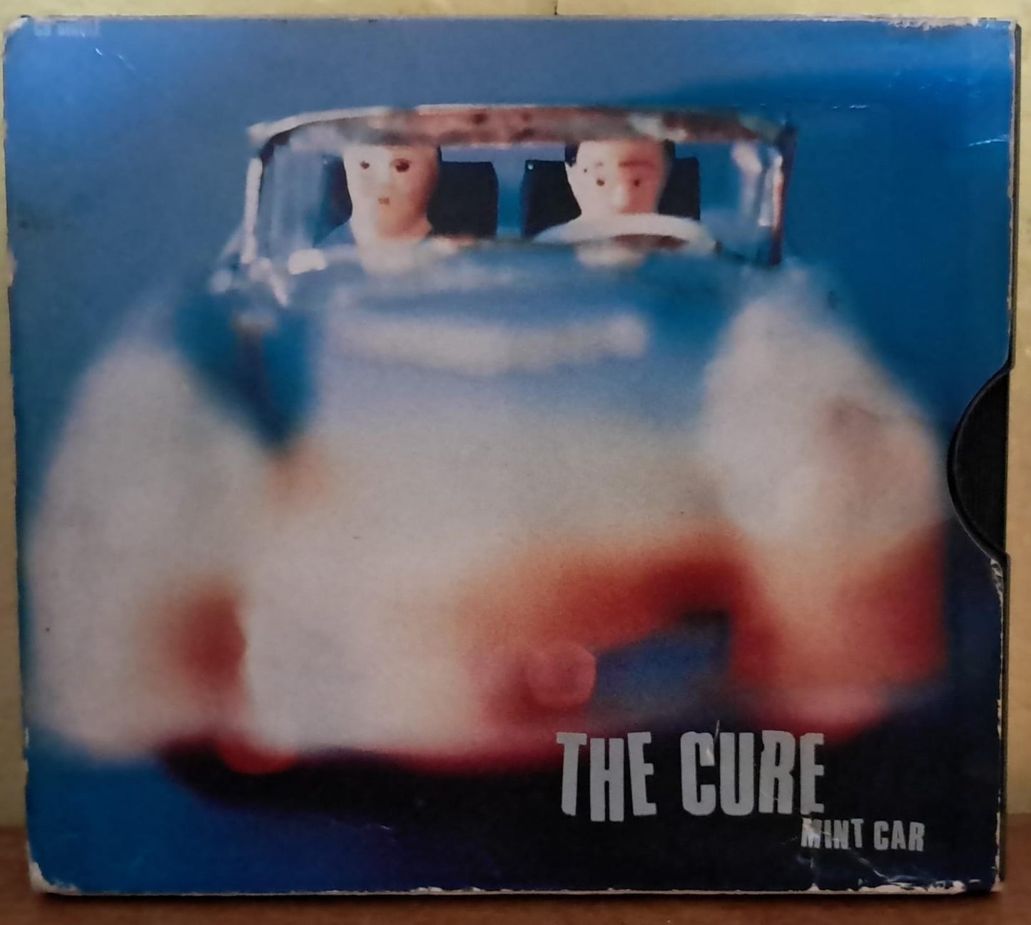 The Cure – Mint Car. Cd en buen estado. formato muerto