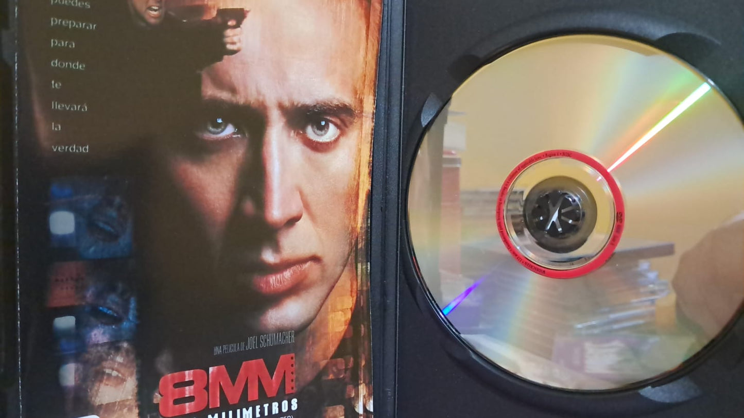 8MM (Ocho Milímetros). DVD nacional en buen estado. formato muerto