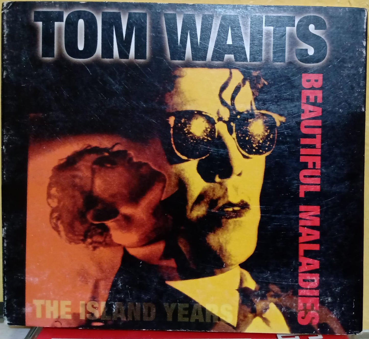 Tom Waits – Beautiful Maladies: The Island Years. Cd en buen estado. formato muerto