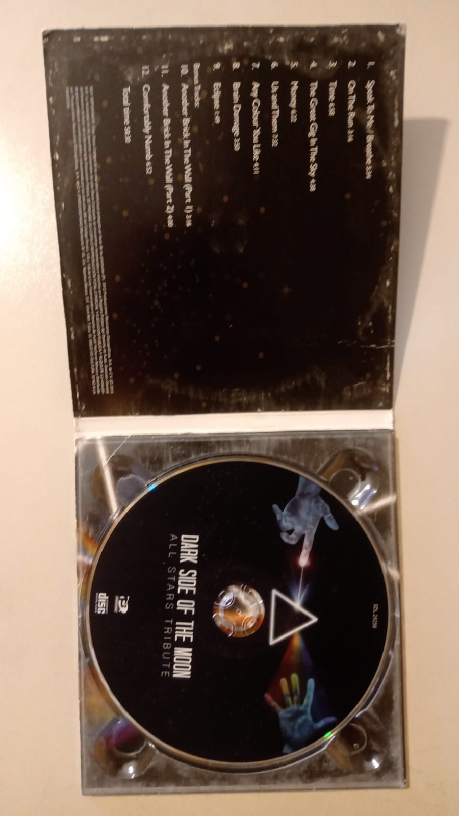 Varios – Dark Side Of The Moon - All Stars Tribute. Cd en buen estado. tienda de discos en méxico formato muerto