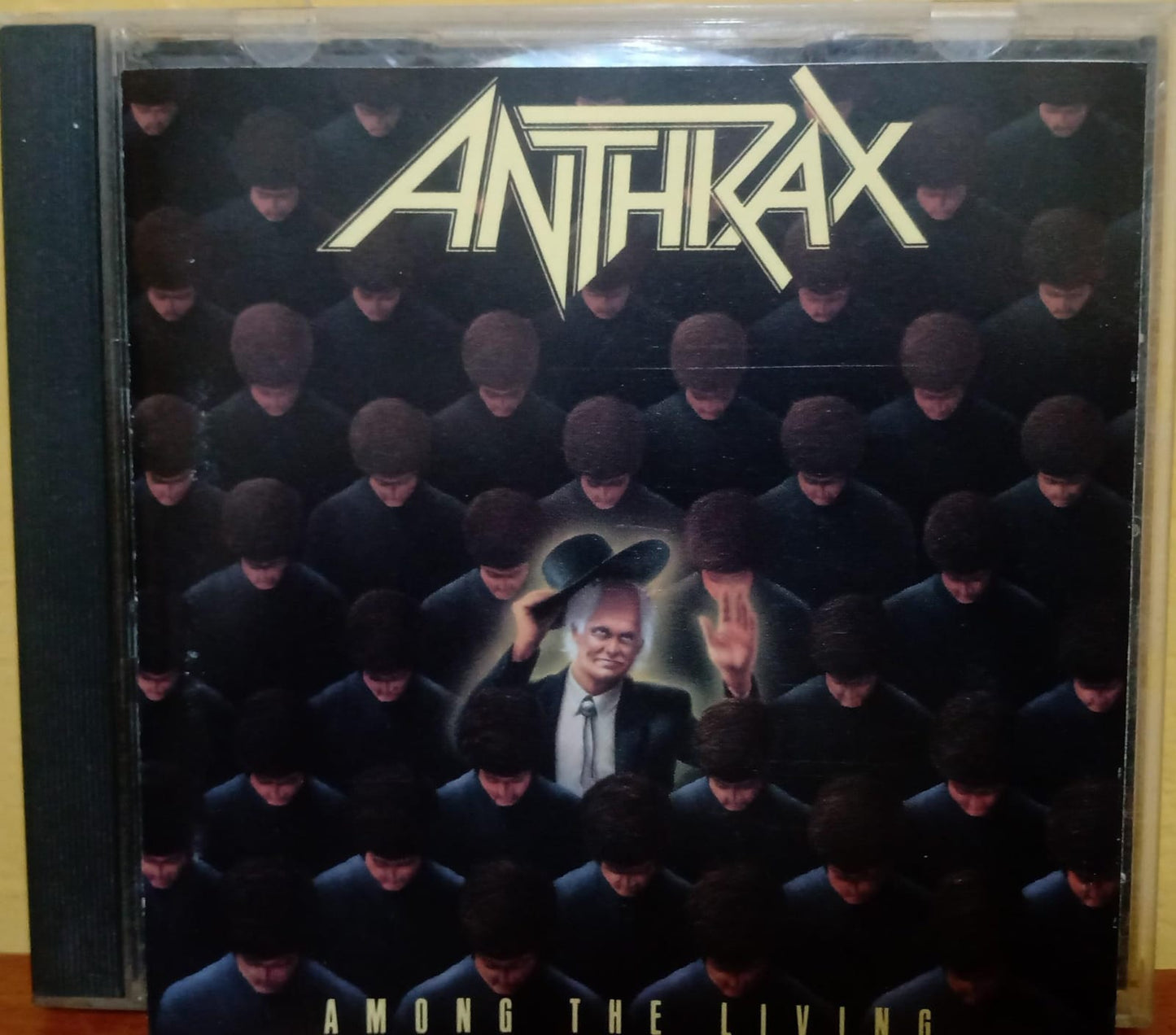 Anthrax – Among the Living (CD importado en buen estado).tienda de discos en méxico