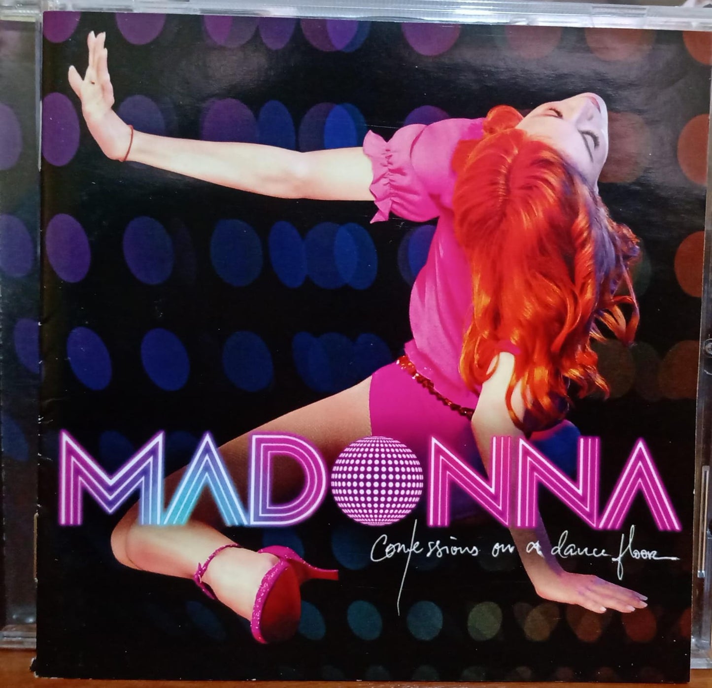 Madonna – Confessions on a Dance Floor. CD nacional en excelente estado. tienda de discos en méxico formato muerto