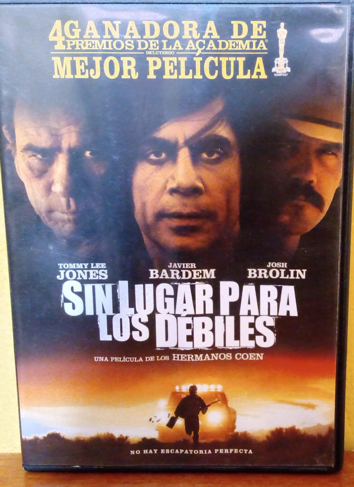 Sin Lugar para los Débiles (No Country for Old Men). DVD buen estado. tienda de discos en méxico formato muerto
