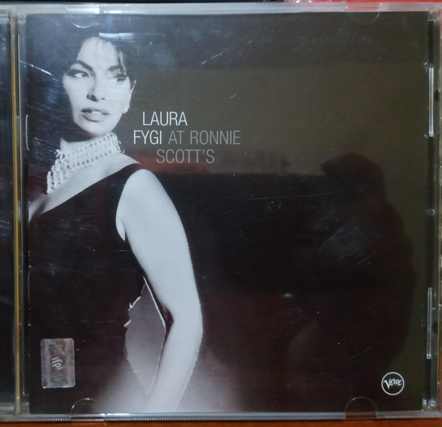 Laura Fygi – Laura Fygi At Ronnie Scott's. Cd en excelente estado. tienda de discos en méxico formato muerto