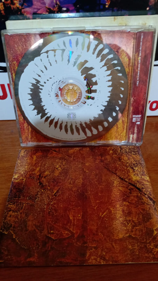 Nine Inch Nails – The Downward Spiral
CD Importado • Excelente Estado tienda de discos en méxico formato muerto