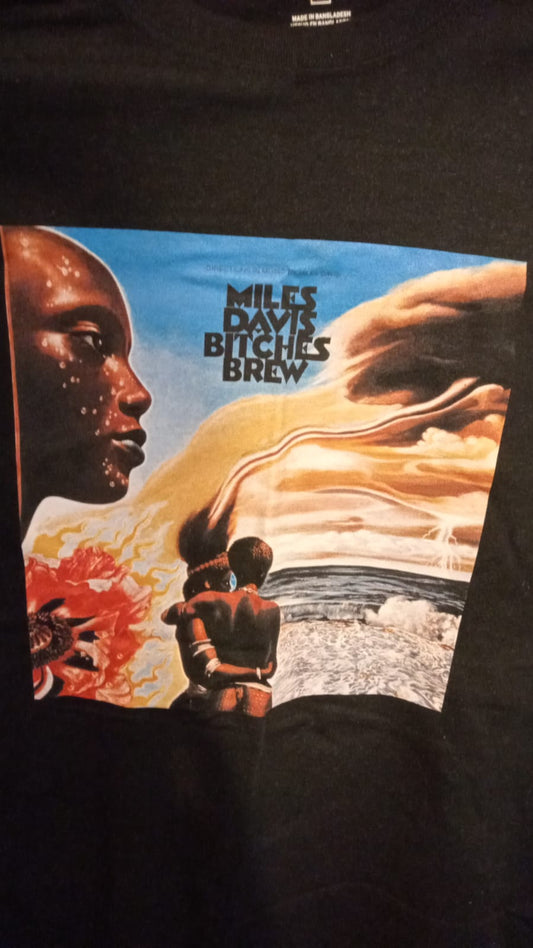 Miles Davis. Bitches Brew. Playera.
