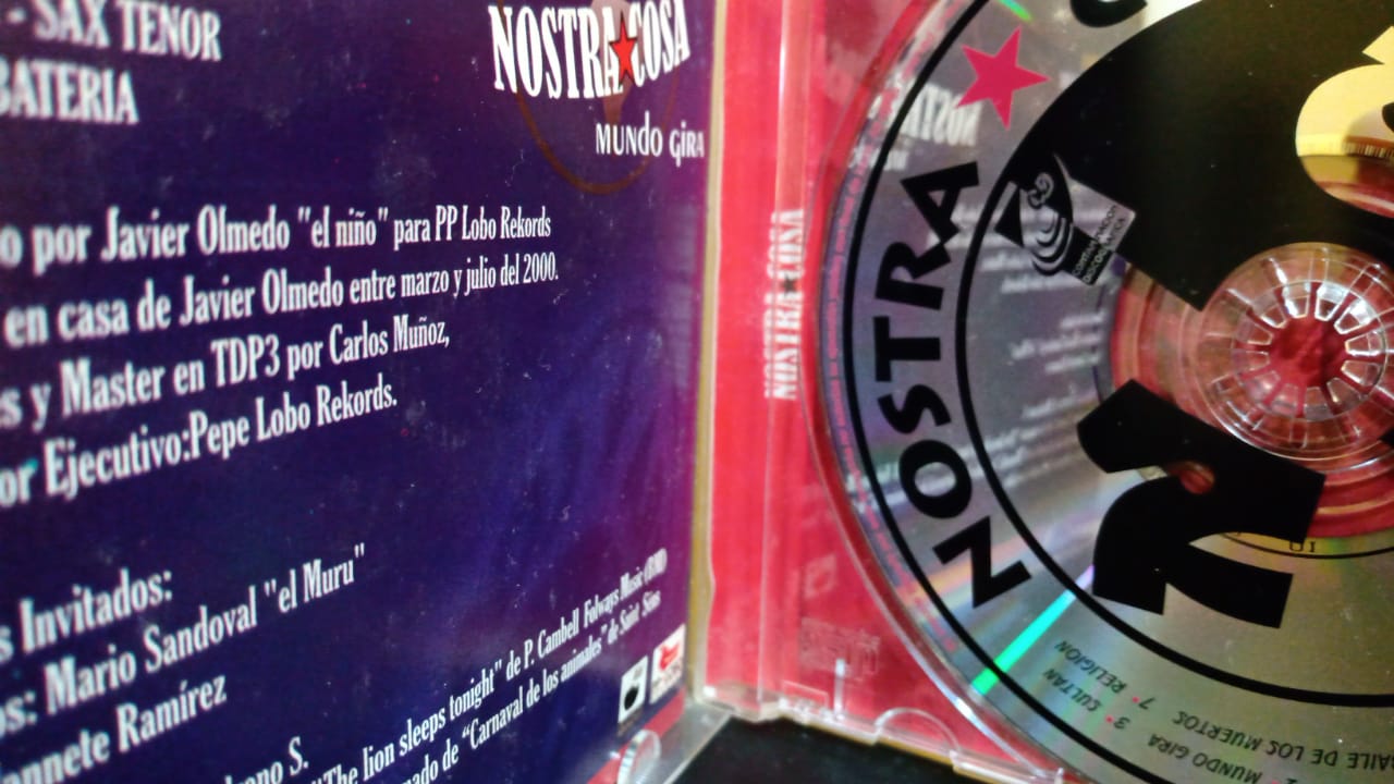 Nostra Cosa. Mundo Gira. Ska México, cd en buen estado. tienda de discos en méxico formato muerto