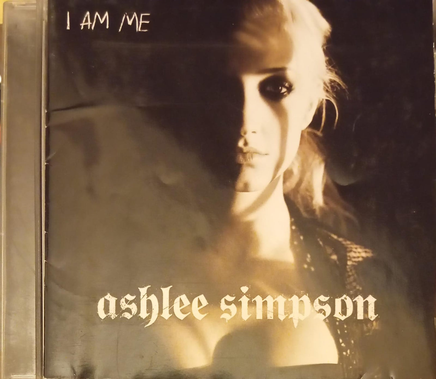 Ashlee Simpson – I Am Me (CD nacional) tienda de discos en méxico formato muerto