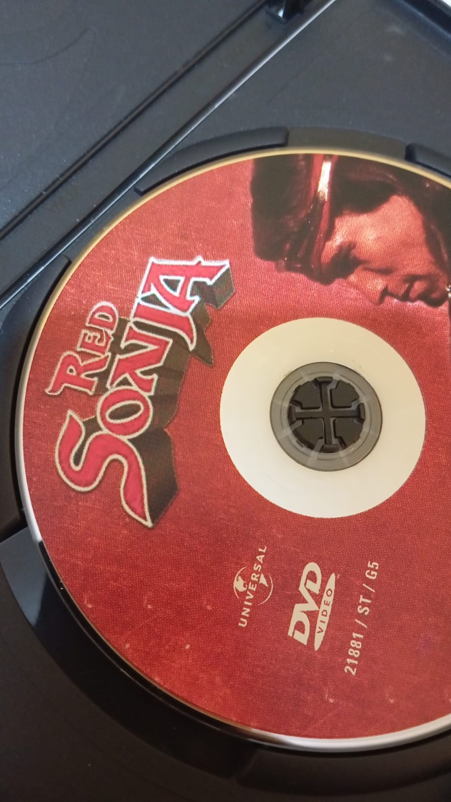 El Guerrero Rojo. DVD.