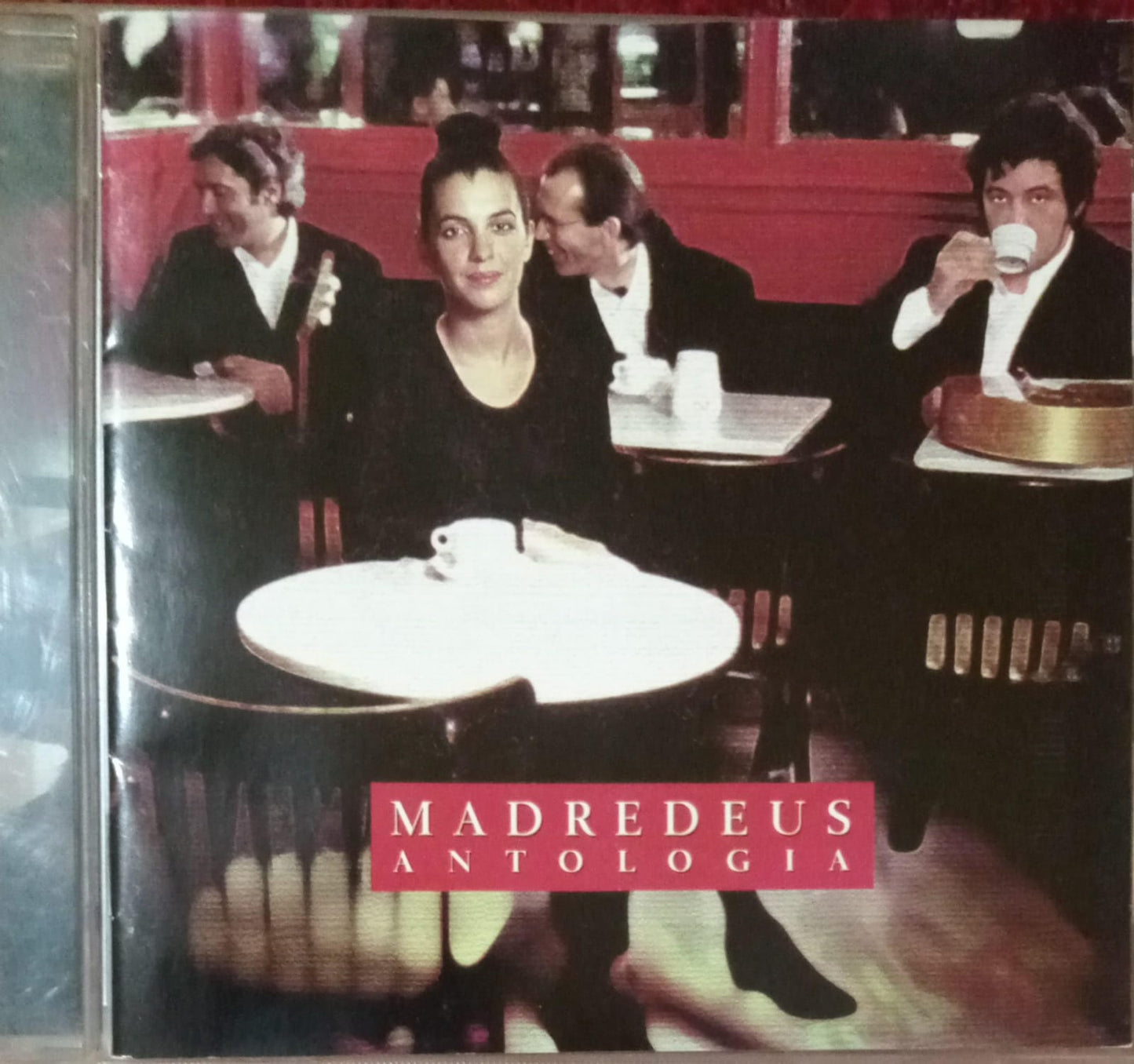 Madredeus – Antologia. Cd en buen estado.