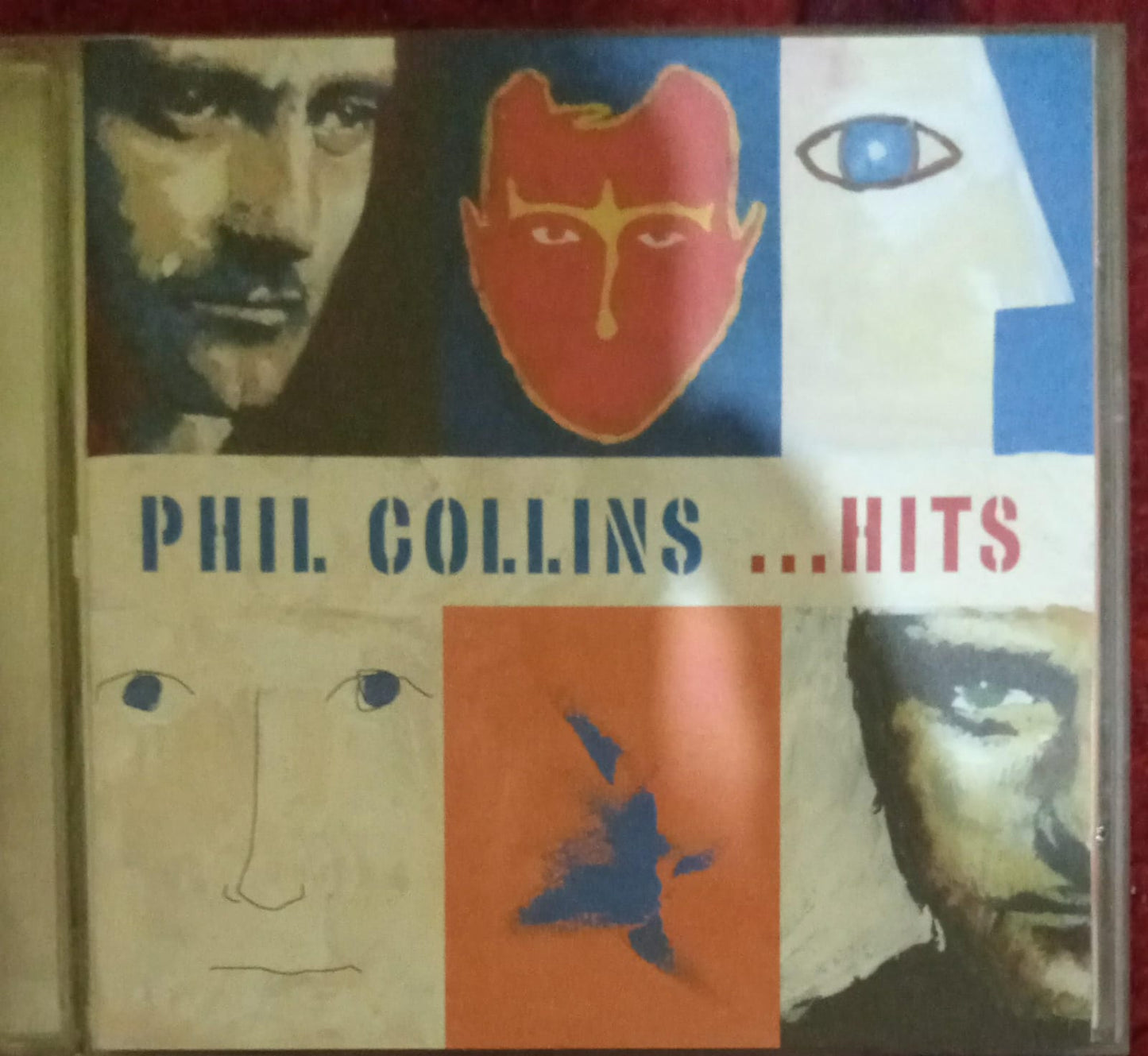 Phil Collins – ...Hits. CD en buen estado.