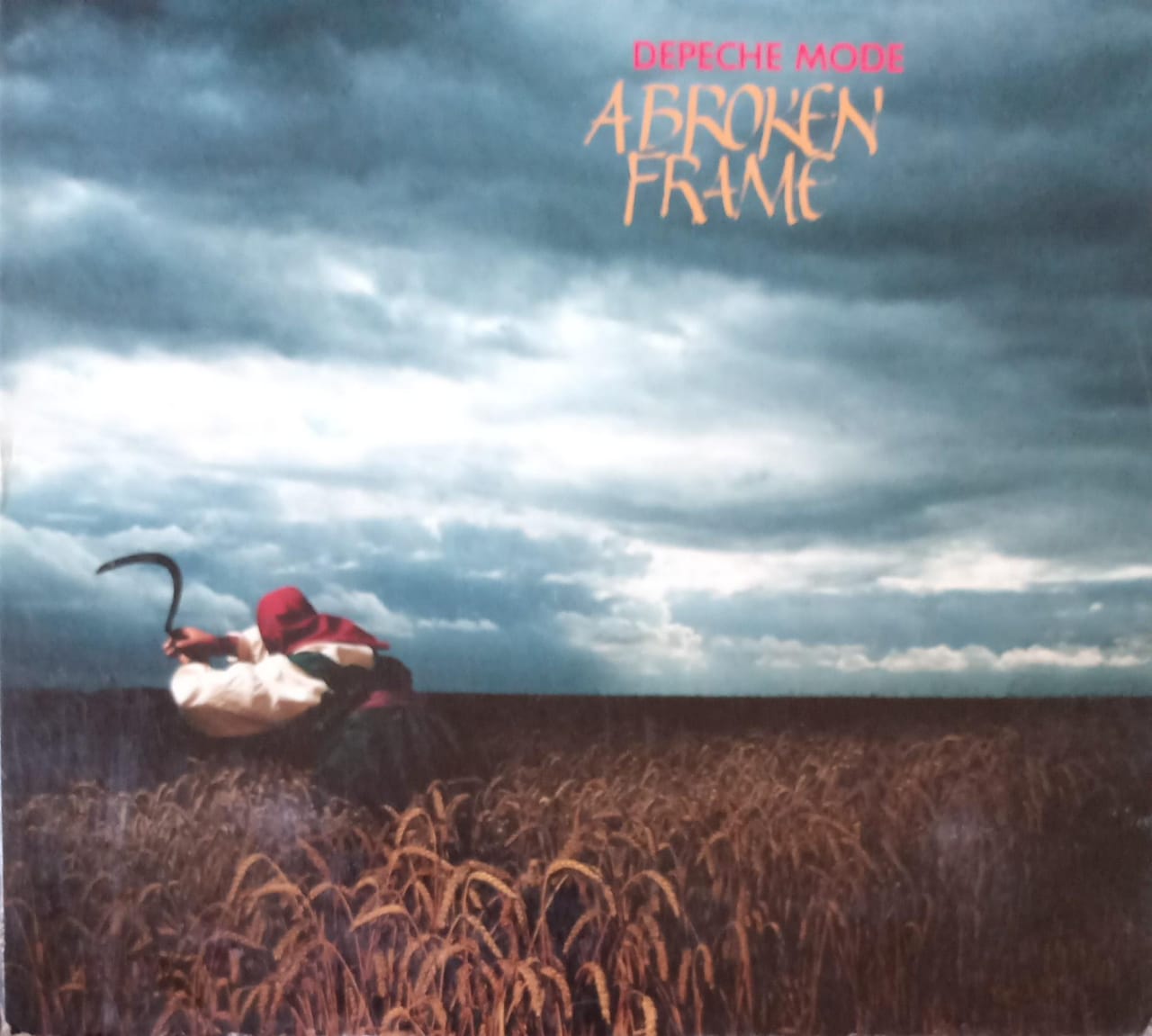 Depeche Mode – A Broken Frame. Cd y DVD en buen estado.
