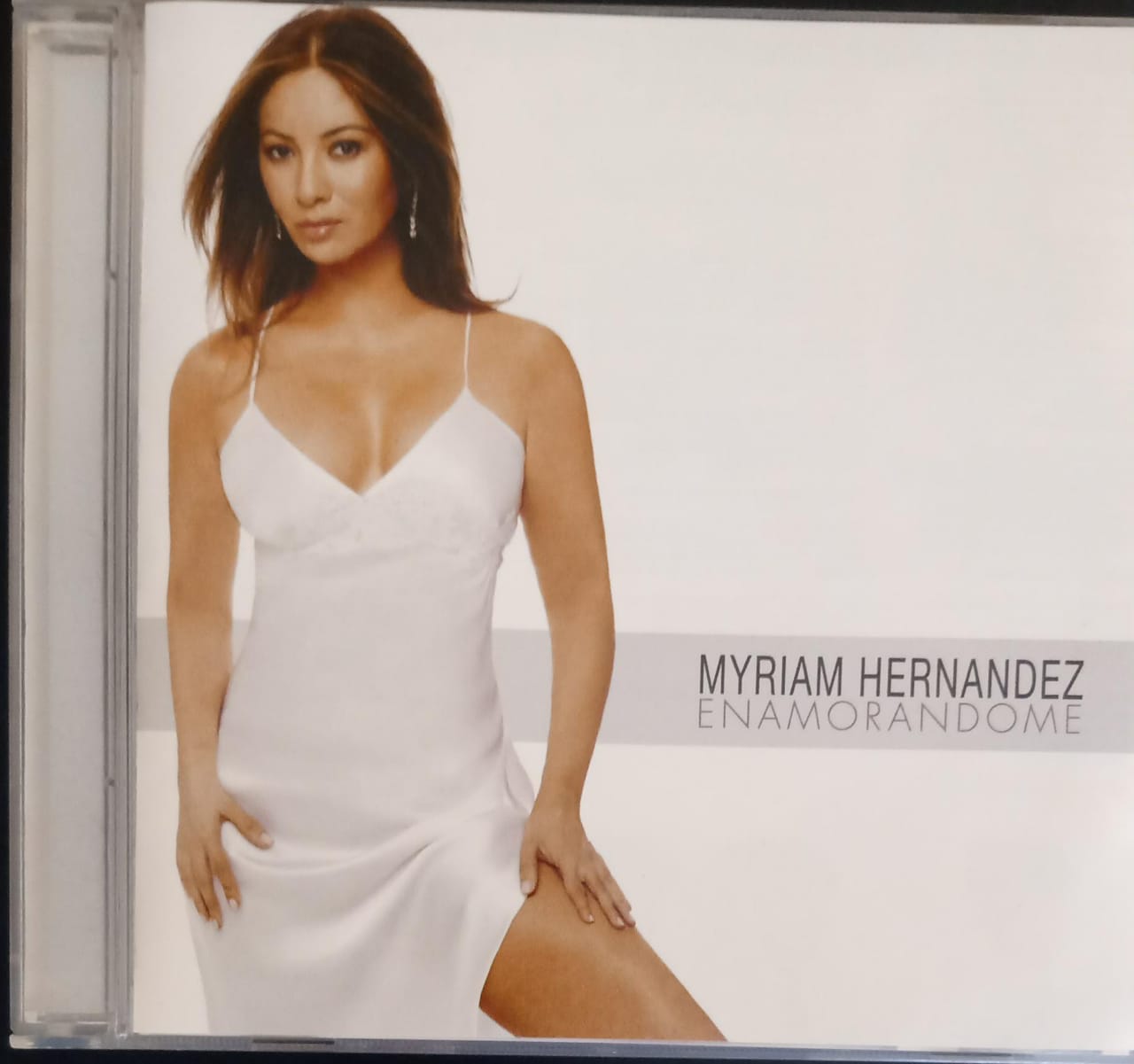 Myriam Hernandez – Enamorandome. CD.