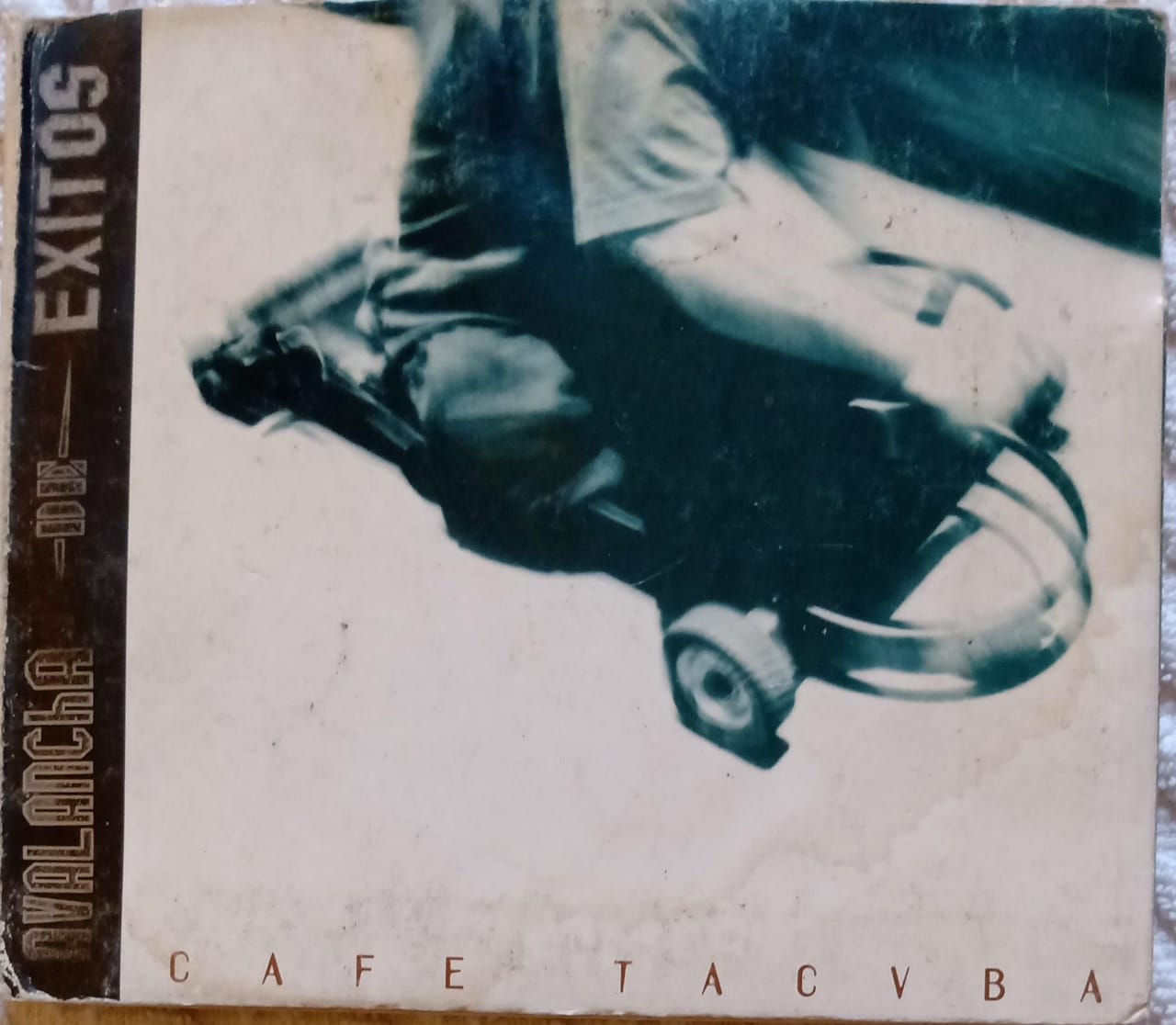 Cafe Tacuba – Avalancha De Éxitos. Cd, caja de cartón, raro.
