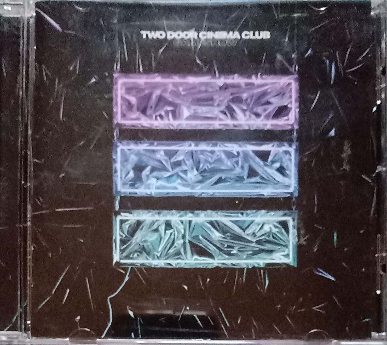 Two Door Cinema Club – Gameshow (CD en buen estado).