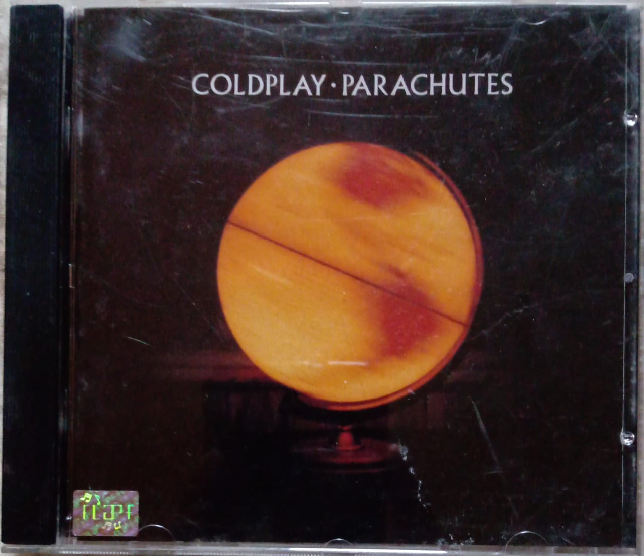 💿 COLDPLAY – PARACHUTES. CD buen estado.