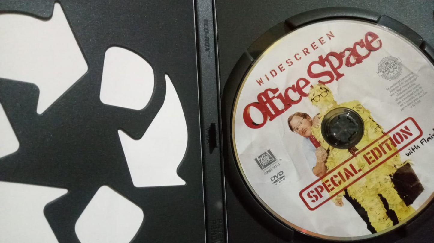 Enredos de oficina. Office Space. DVD.