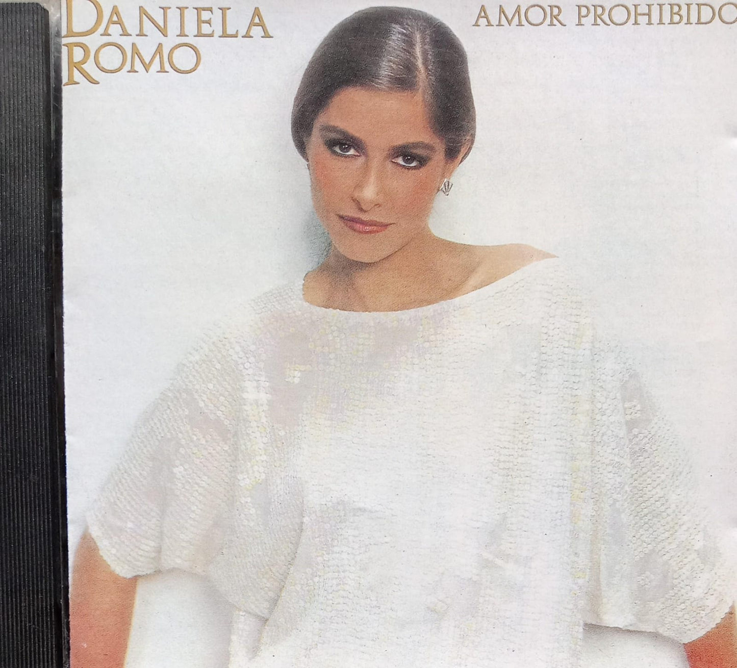 Daniela Romo – Amor Prohibido. CD buen estado.