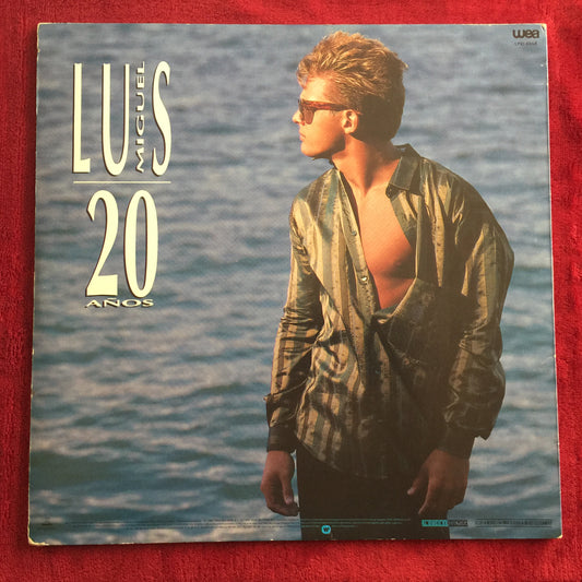 Luis Miguel. 20 años. Vinyl nacional en buen estado.