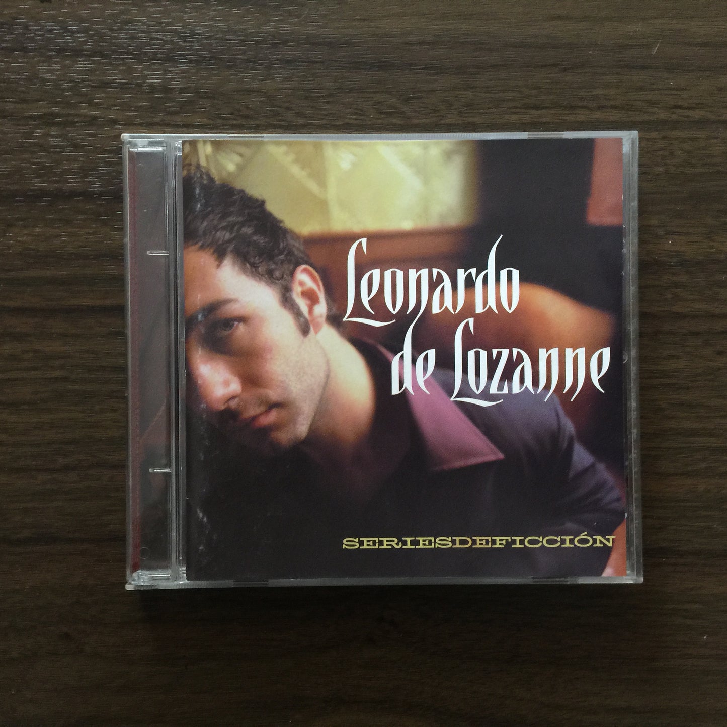 Leonardo De Lozanne. Series De Ficción. Cd en excelente estado formato muerto