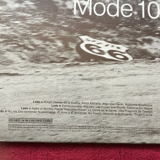 Depeche Mode. 101. Vinilo doble nacional de 1989 en excelente estado con títulos en español. formato muerto