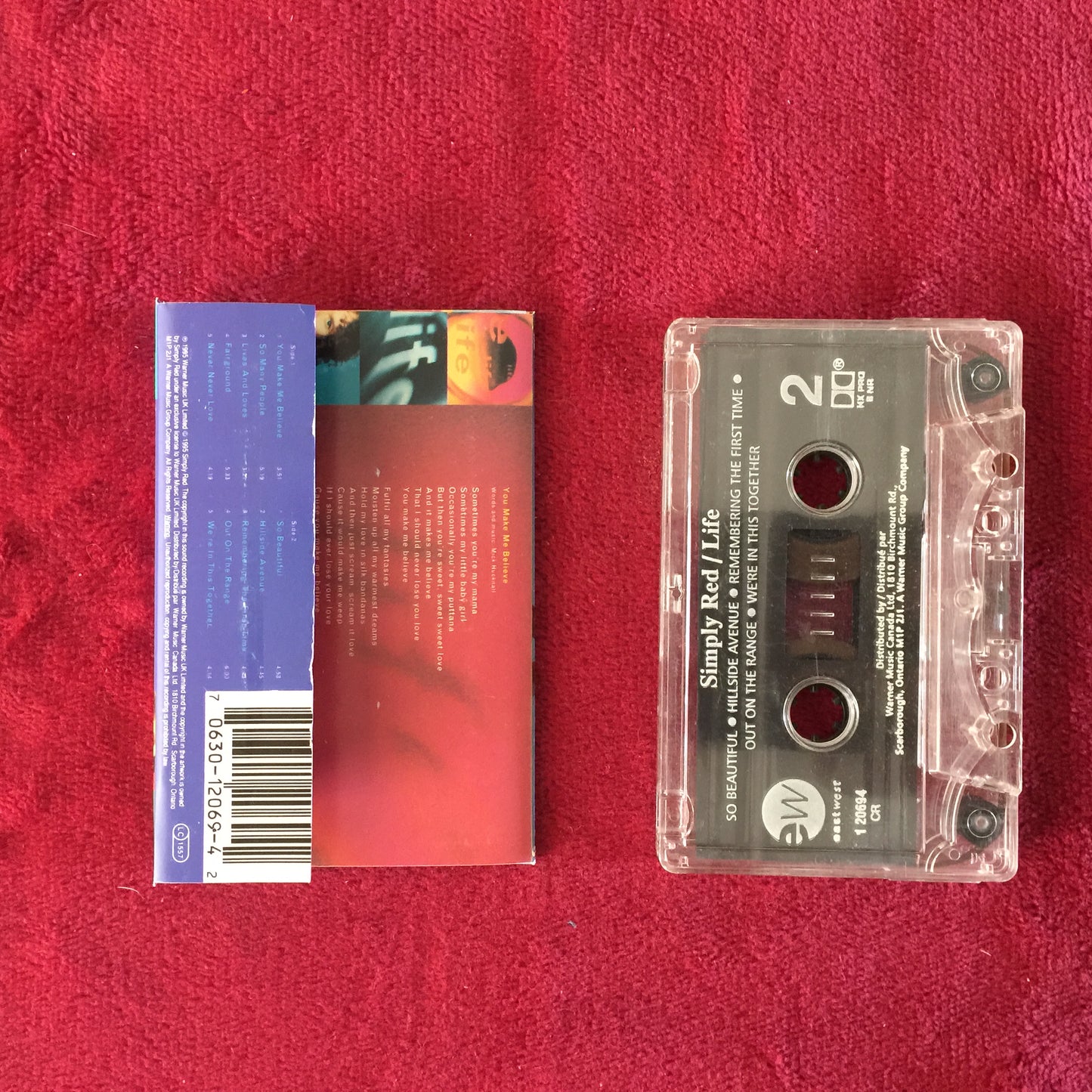 Simply Red. Life. Cassette importado, excelente estado. formato muerto mexico