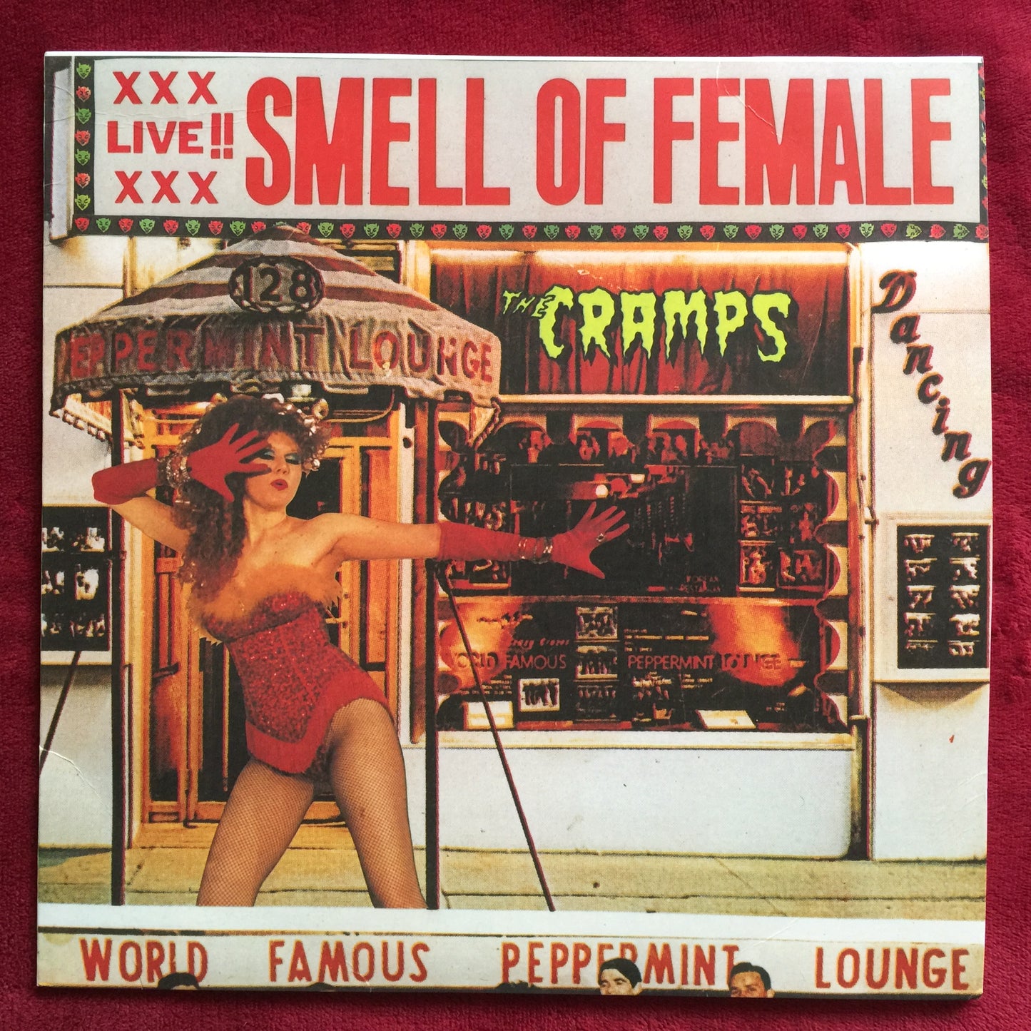 The Cramps. Smell of female. formato muerto