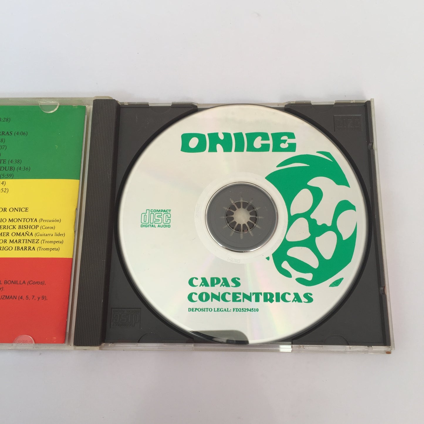 Onice – Capas Concéntricas. Cd en excelente estado. formato muerto