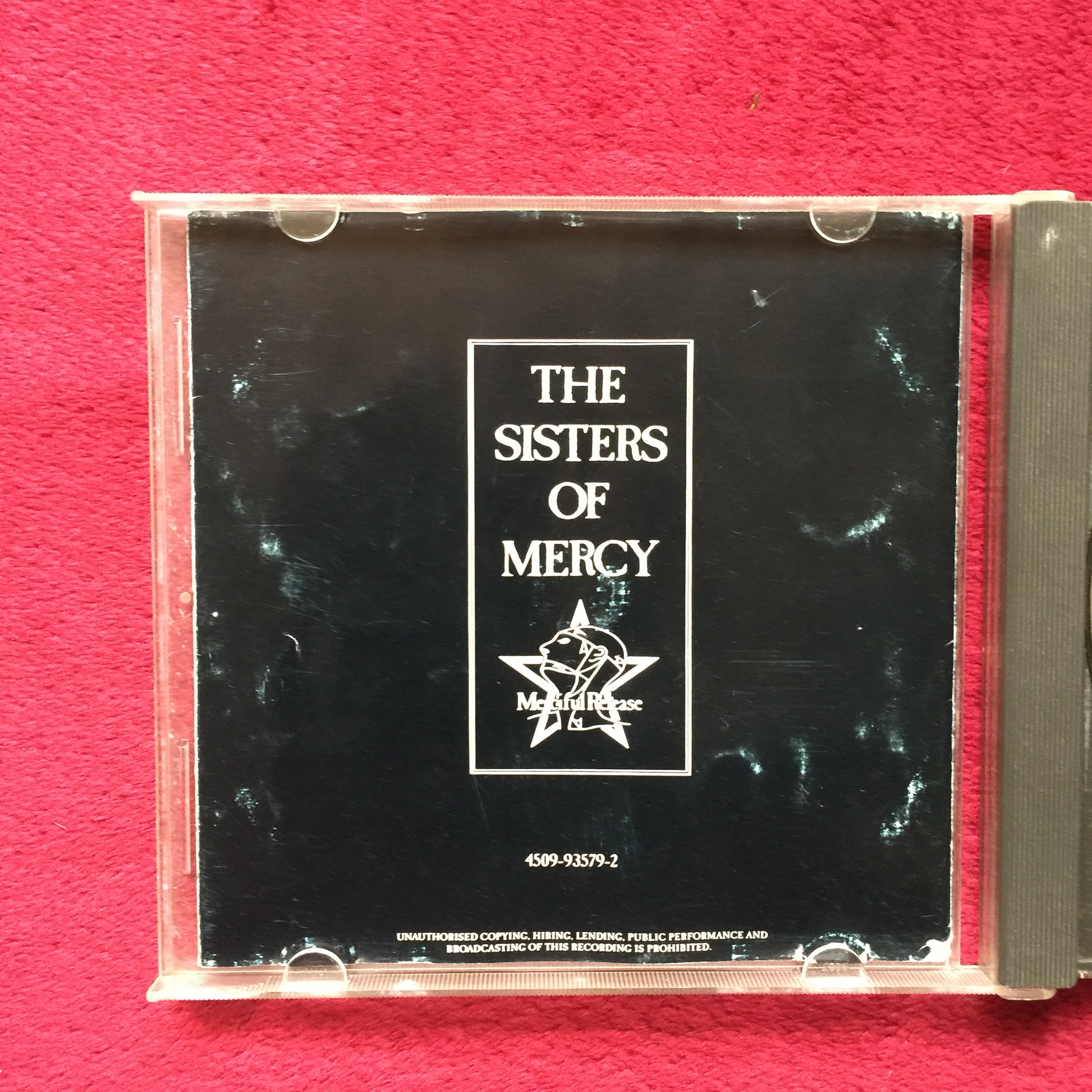 The Sisters Of Mercy – Greatest Hits Volume One (A Slight Case Of Overbombing). Cd importado. formato muerto