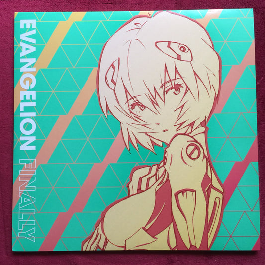 Evangelion Finally. Vinilo doble de color en excelente estado. formato muerto