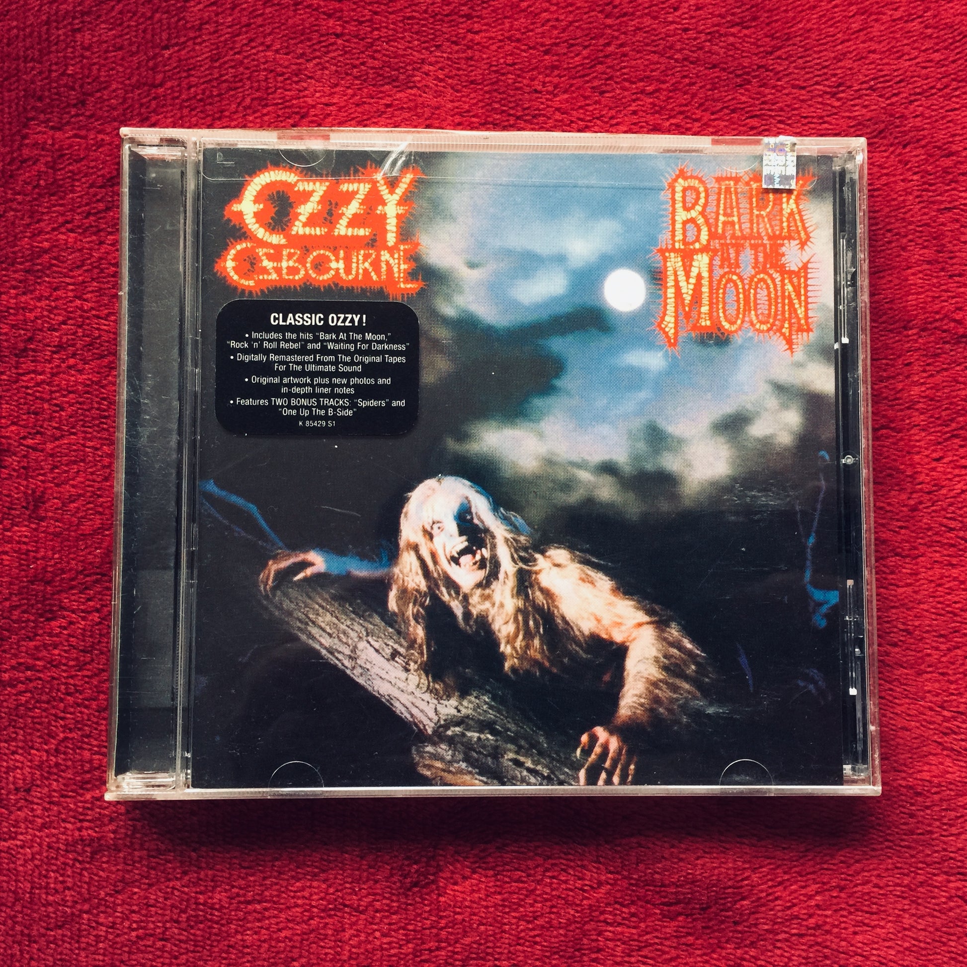 Ozzy Osbourne – Bark At The Moon. Cd importado 2002 excelente estado. formato muerto