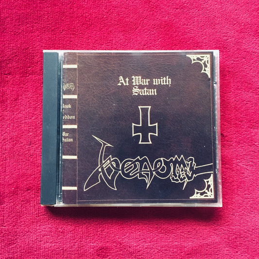 Venom – At War With Satan. Cd importado 1992 en excelentes condiciones. formato muerto