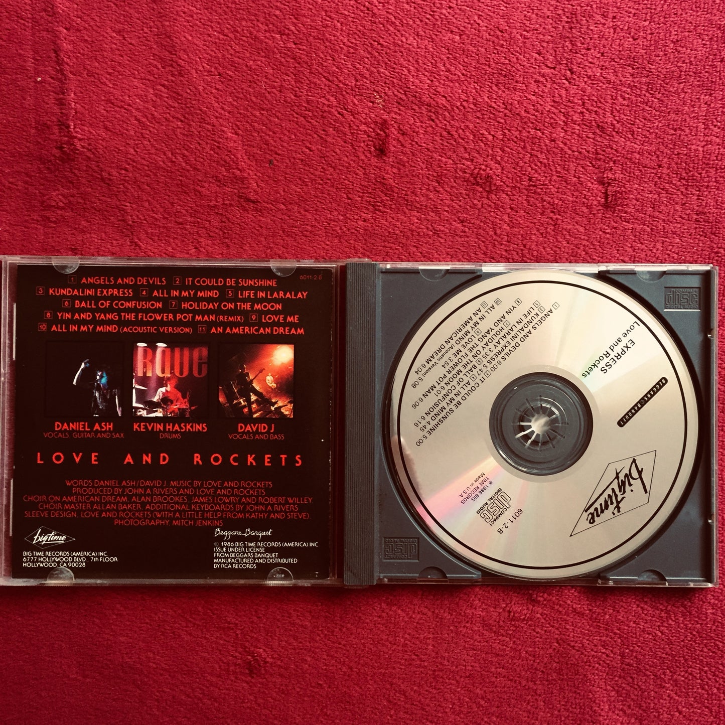 Love And Rockets – Express. Cd importado. formato muerto