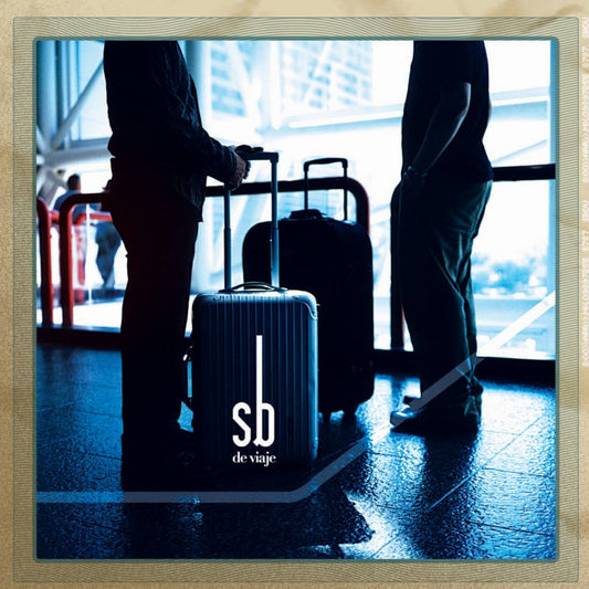 Sin Bandera – De Viaje. Cd.